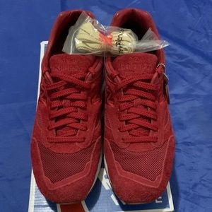 St. Alfred’s x New Balance 1500 in a size 8.5